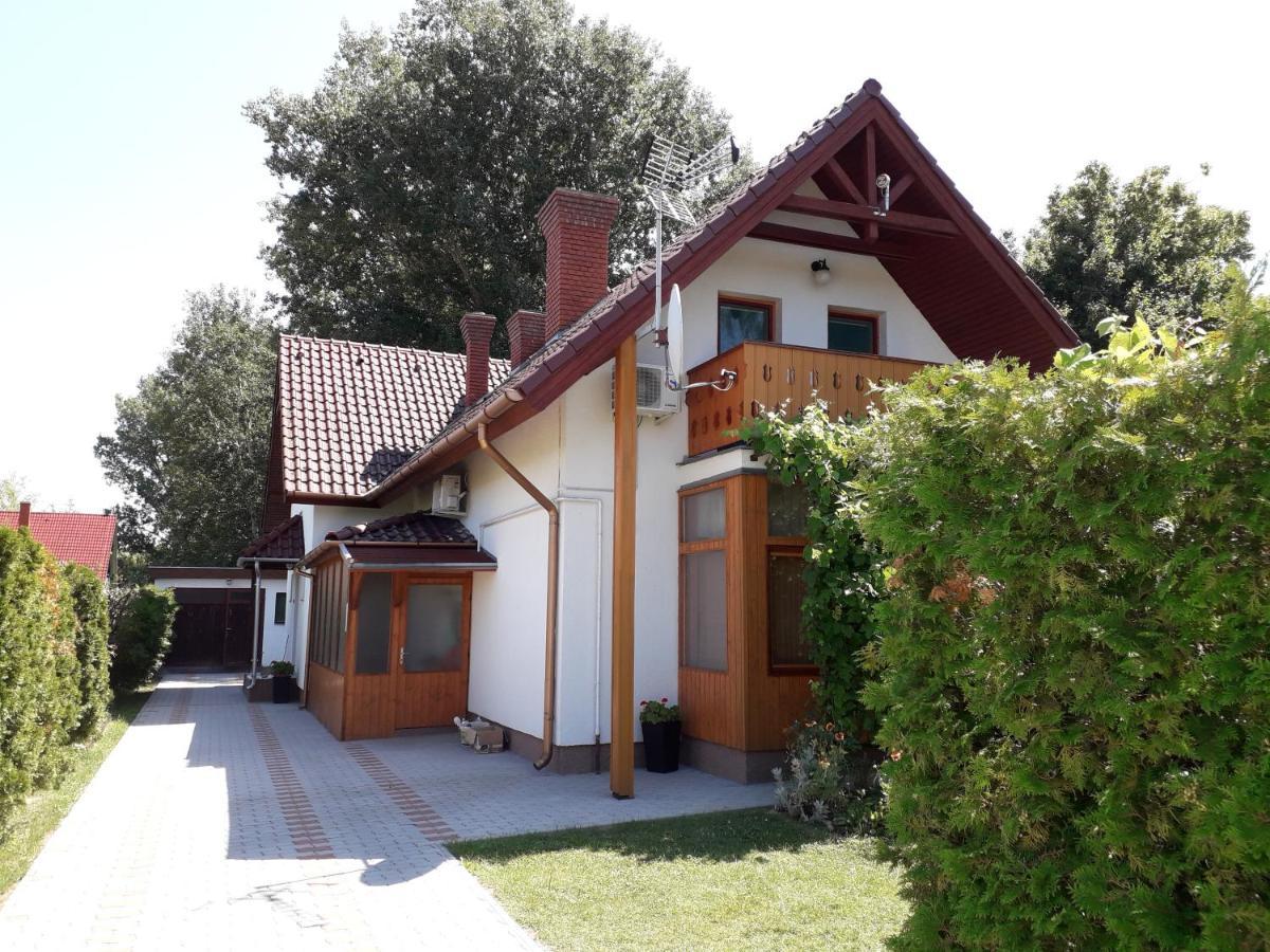 BalatonberényAnna Ueduelohaz别墅 外观 照片