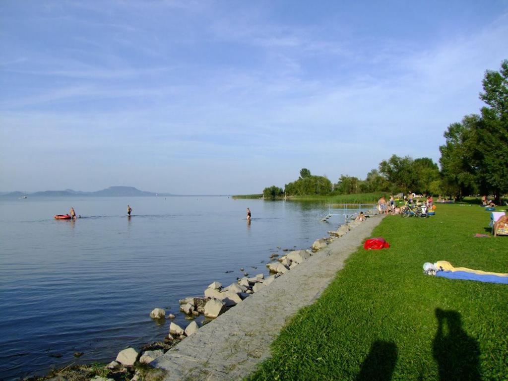 BalatonberényAnna Ueduelohaz别墅 外观 照片